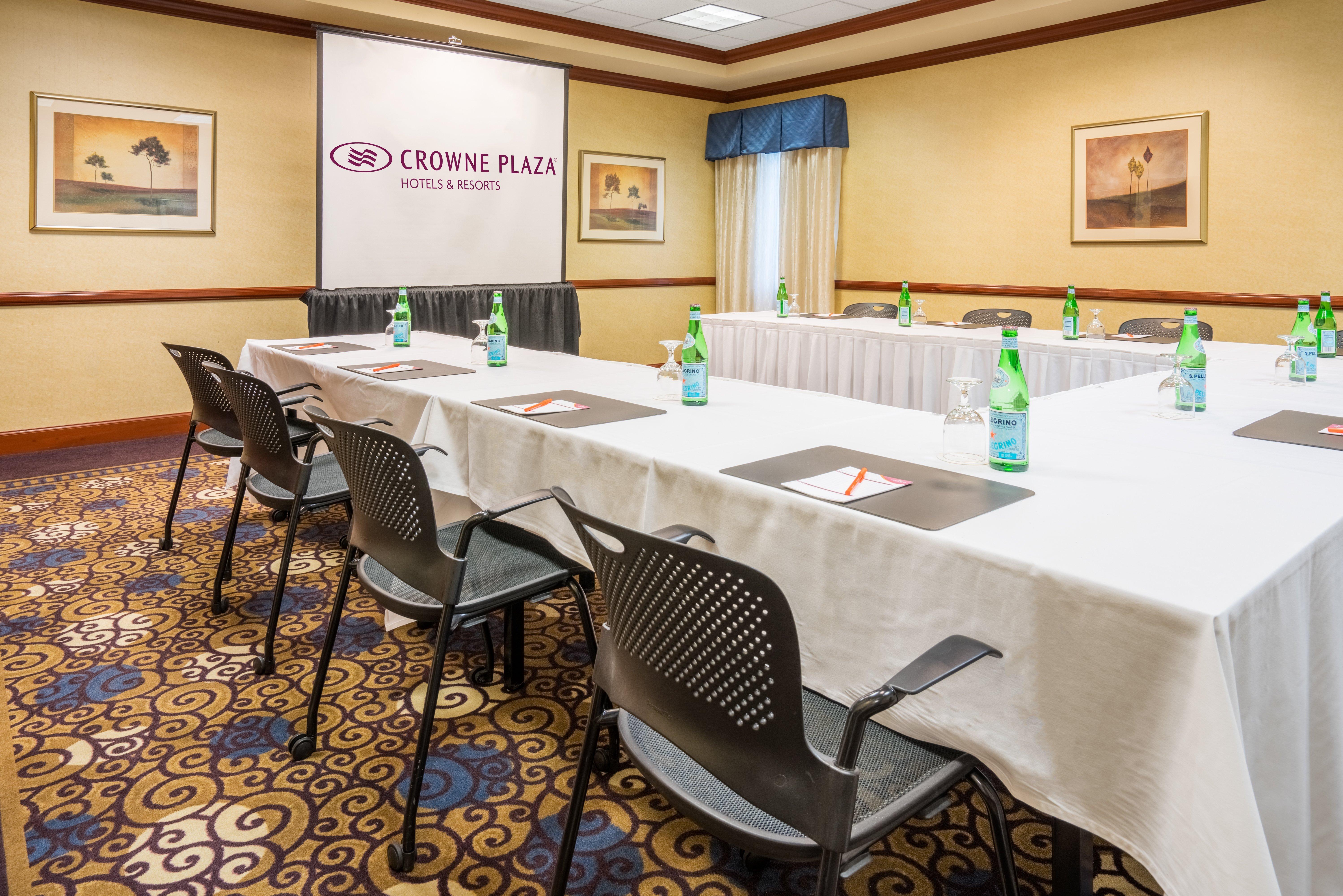 Crowne Plaza Hotel And Suites Pittsburgh South By Ihg Mt. Lebanon Extérieur photo