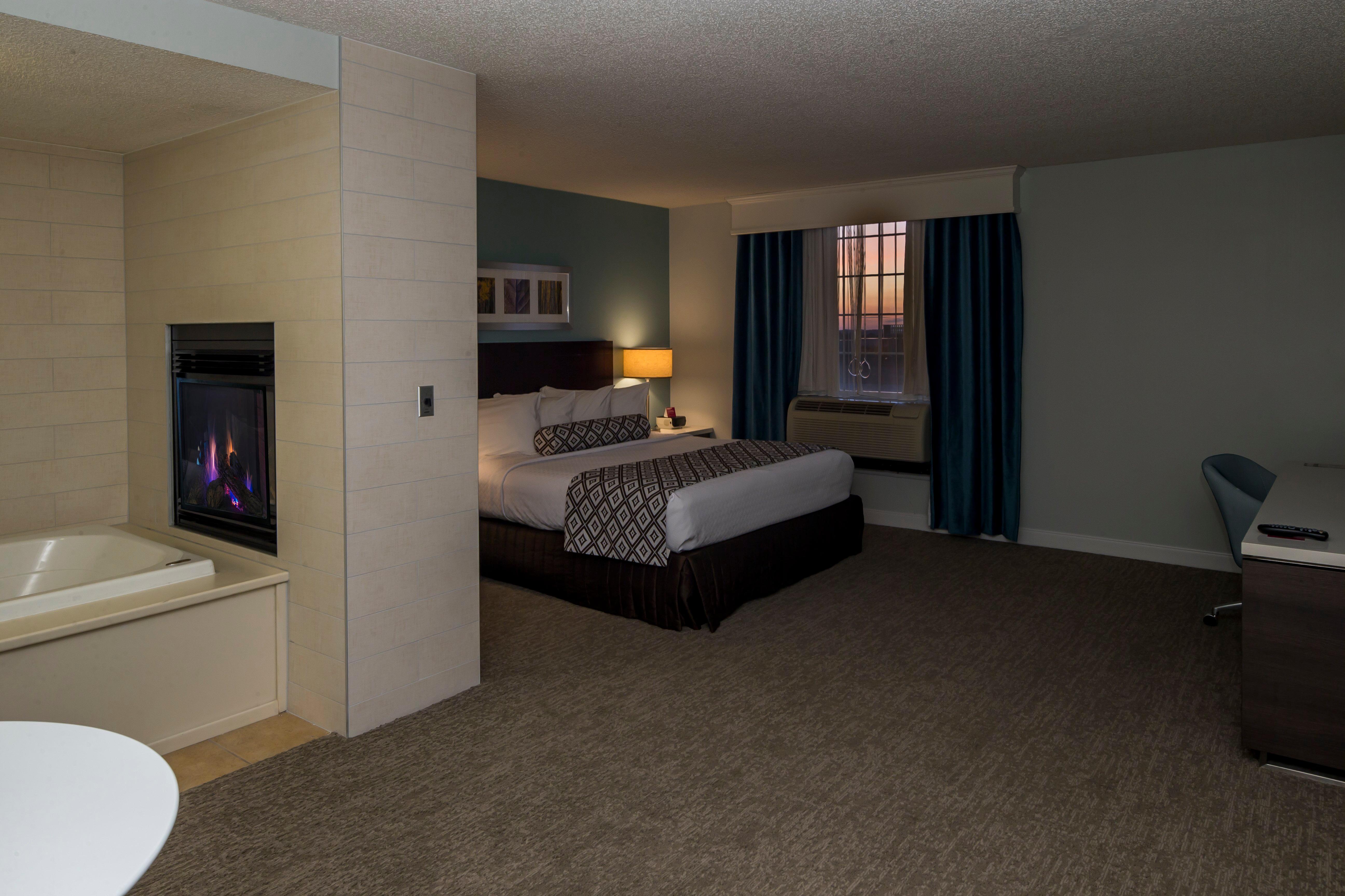 Crowne Plaza Hotel And Suites Pittsburgh South By Ihg Mt. Lebanon Extérieur photo