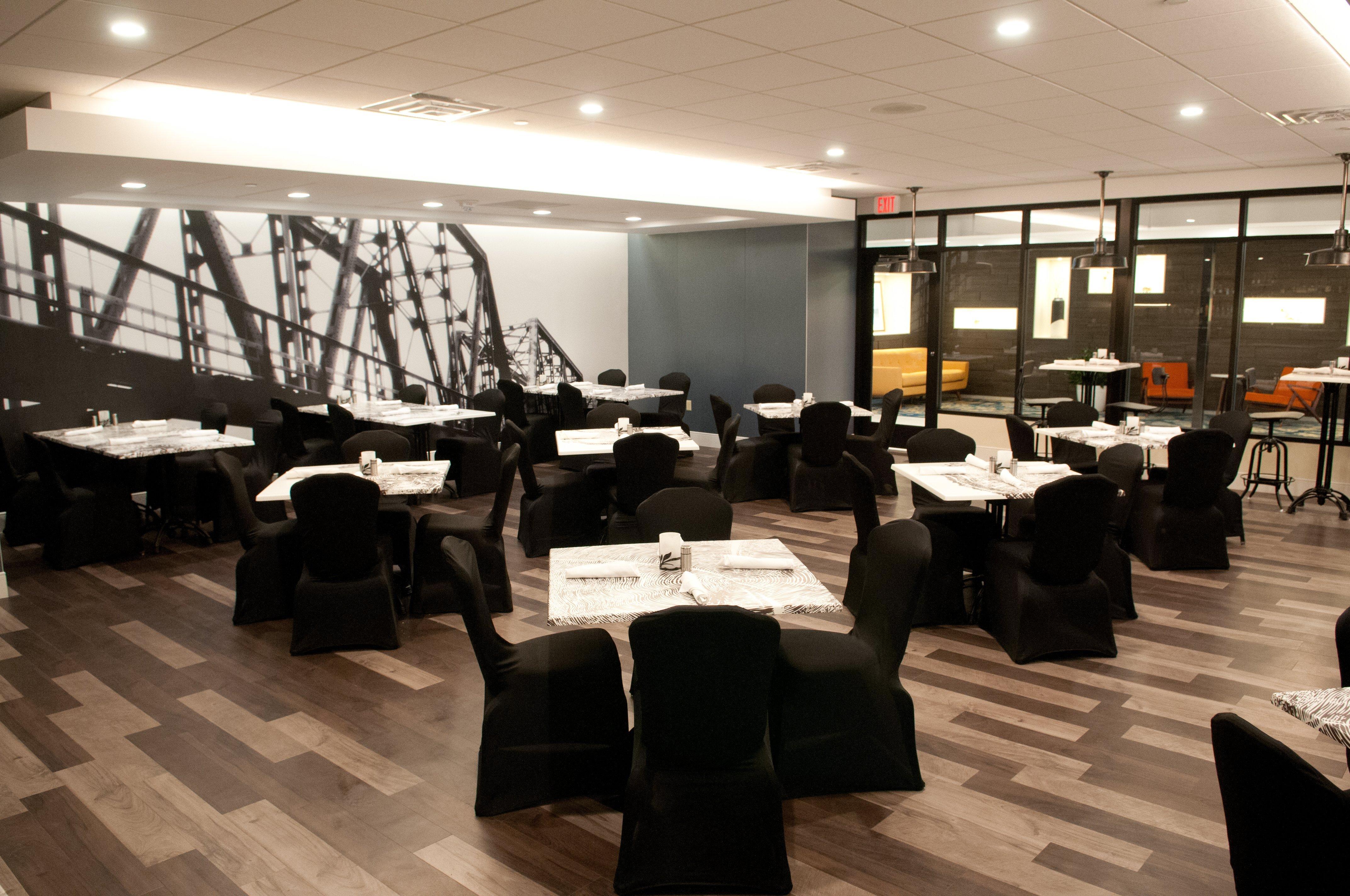 Crowne Plaza Hotel And Suites Pittsburgh South By Ihg Mt. Lebanon Extérieur photo