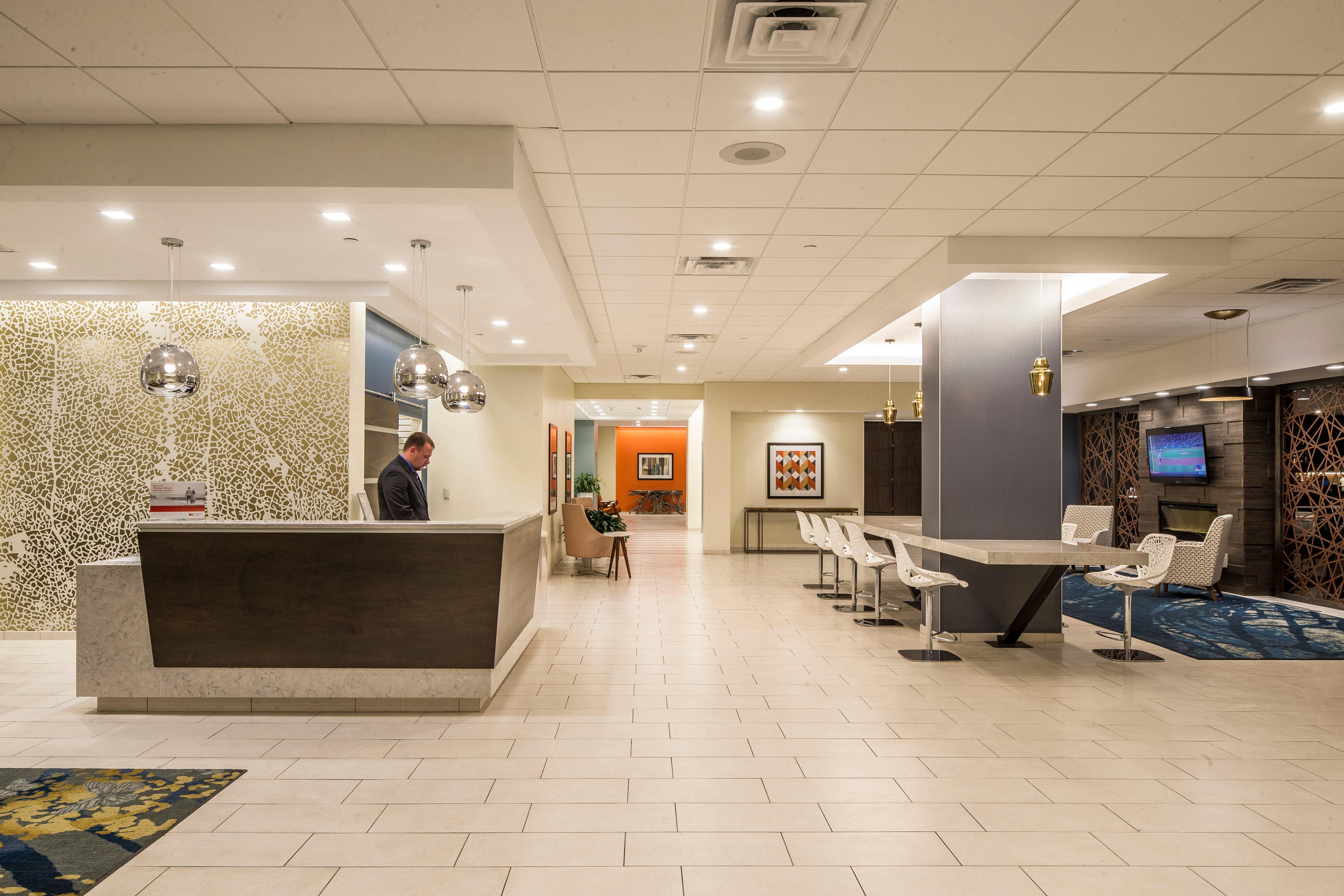 Crowne Plaza Hotel And Suites Pittsburgh South By Ihg Mt. Lebanon Extérieur photo